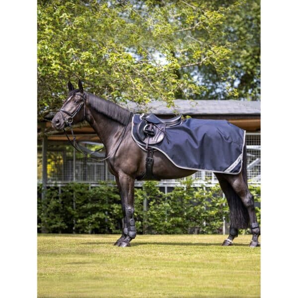 Couvre-reins imperméable pour cheval LeMieux Arika