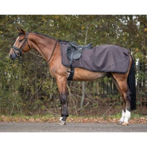 Couvre-reins imperméable pour cheval QHP collection Crocodile